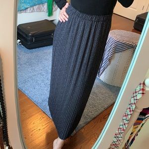 New Uniqlo chiffon pleated printed long skirt